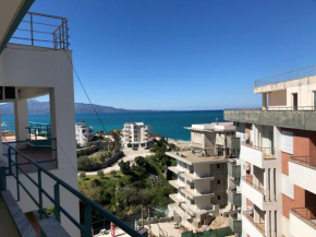 Saranda Zielony Motyl, Sarandë